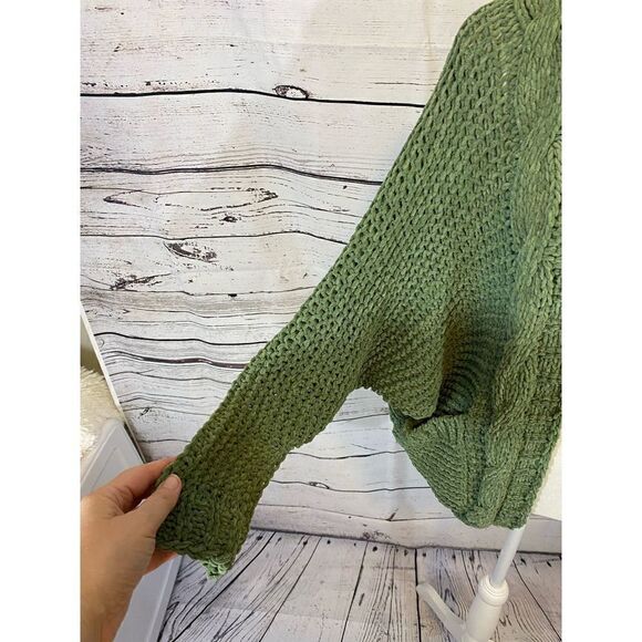 Pink Lilly Chenille Sweater Size Small - Picture 6 of 9